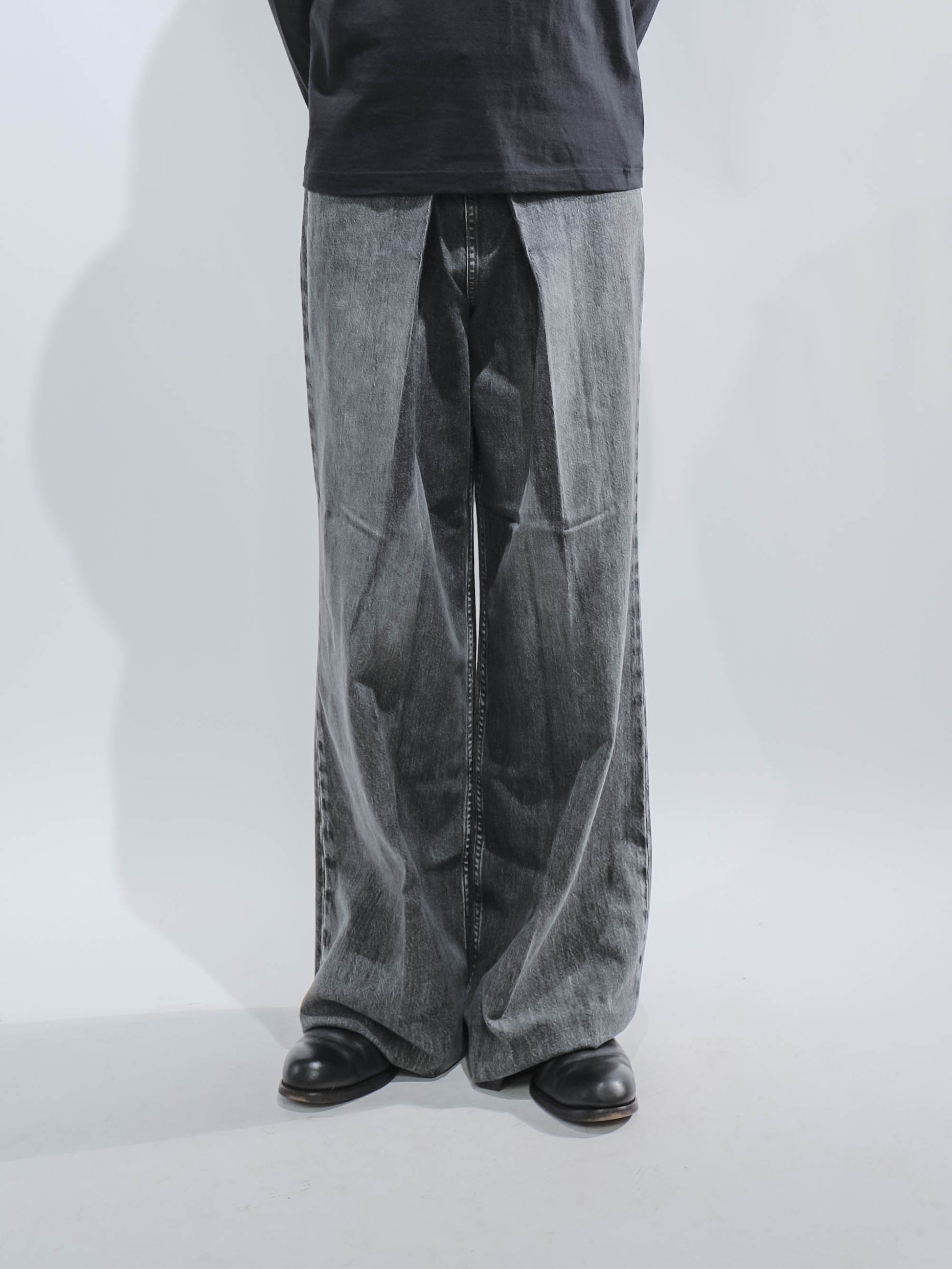 愛知県犬山市のセレクトショップ Hakurei(ハクレイ) JOHN LAWRENCE SULLIVAN ジョンローレンスサリバン -  WASHED DENIM WIDE PANTS