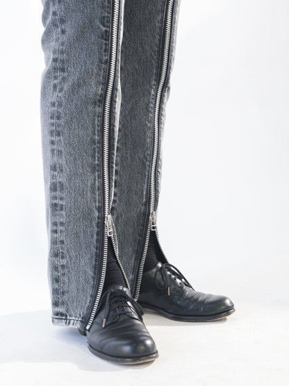 JOHN LAWRENCE SULLIVAN - WASHED DENIM ZIPPED PANTS